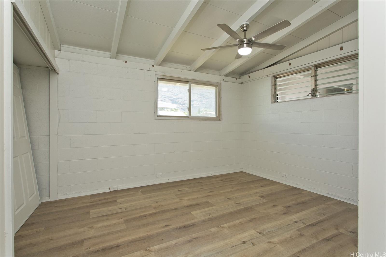 87-1727  Mohihi Street Maili, Leeward home - photo 14 of 21