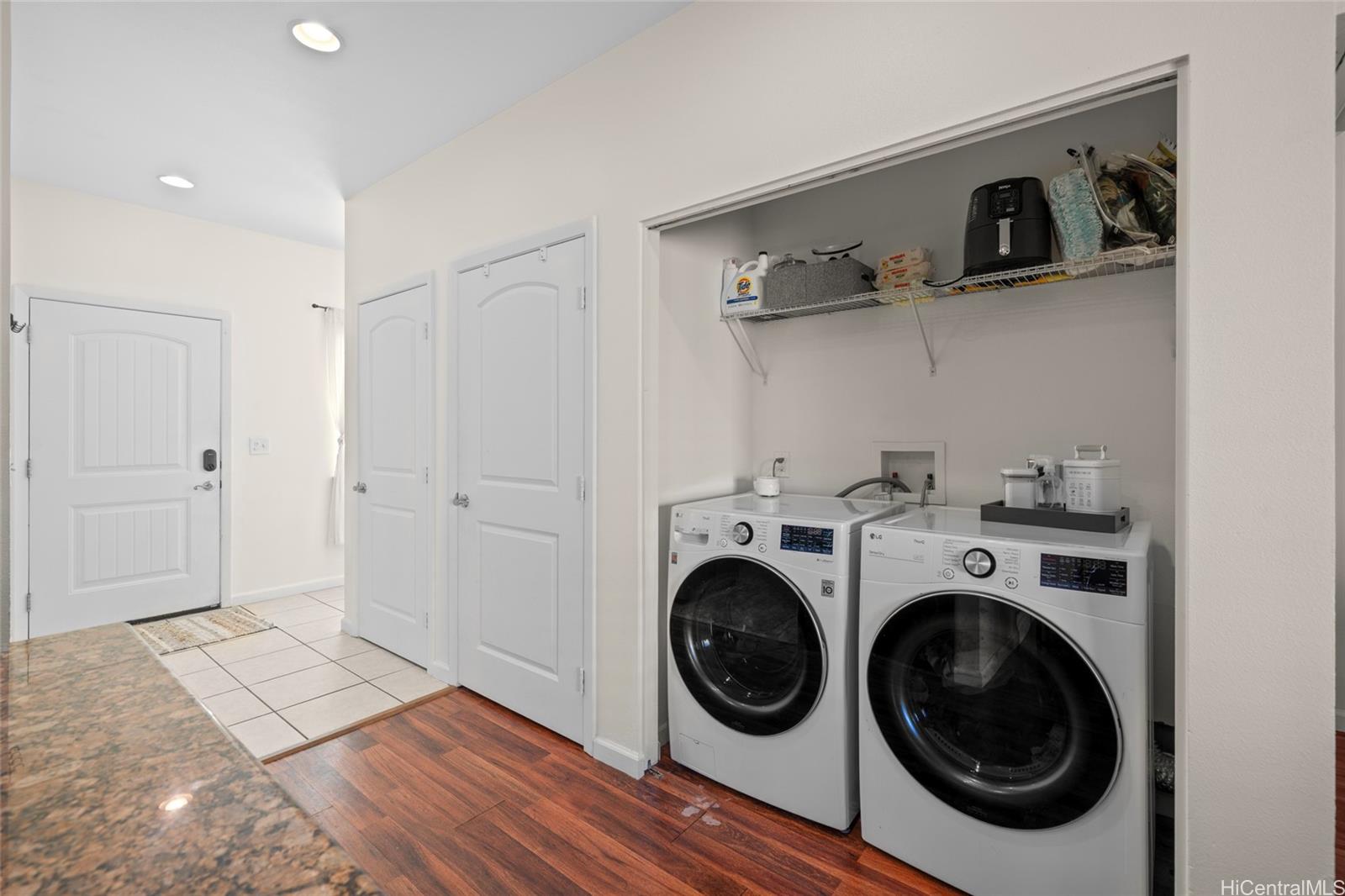 87-176 Maipalaoa Road townhouse # D12, Waianae, Hawaii - photo 7 of 25