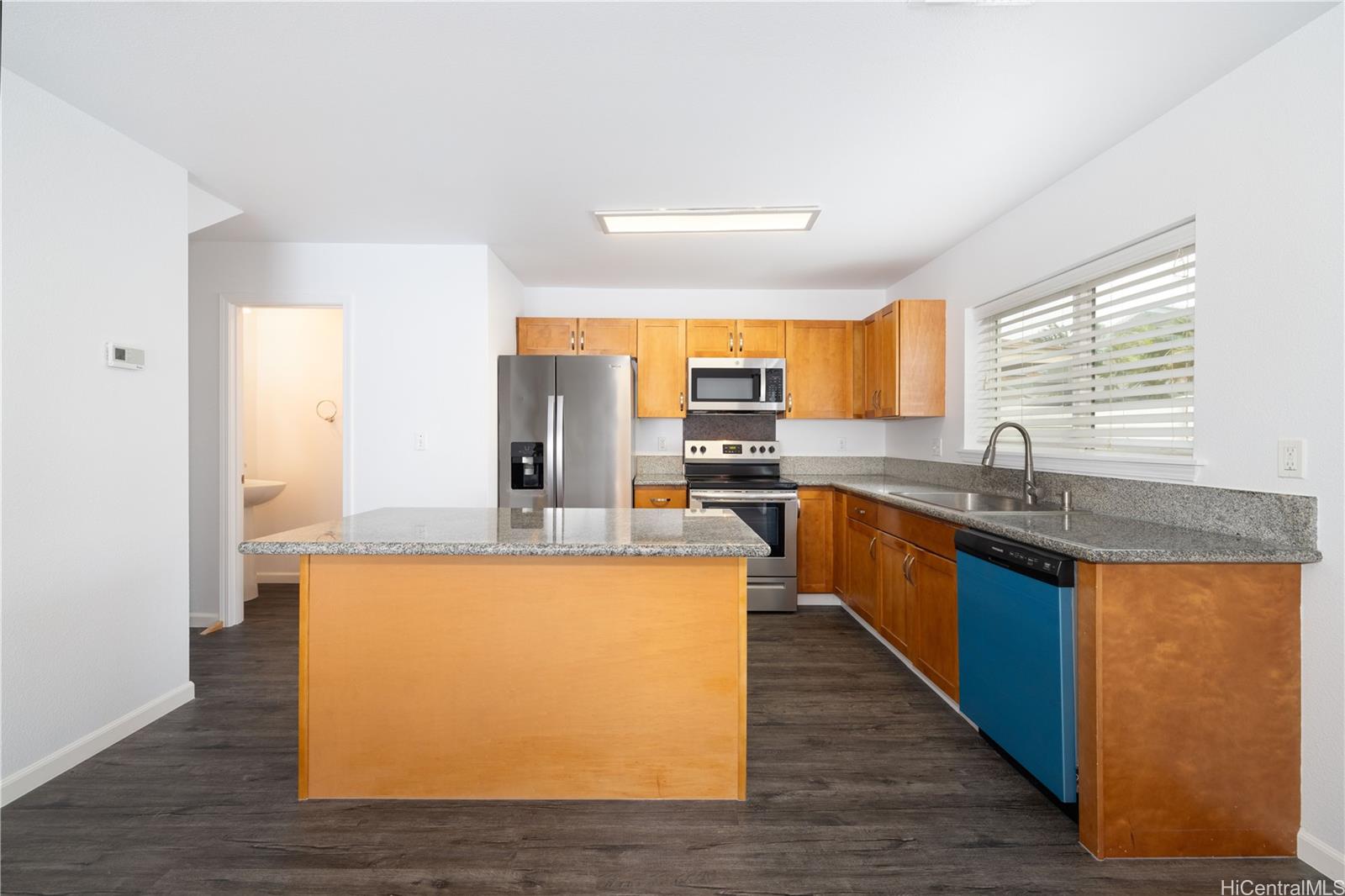 87-1762  Mokila Street Maili Sea-makalae 1, Leeward home - photo 15 of 25