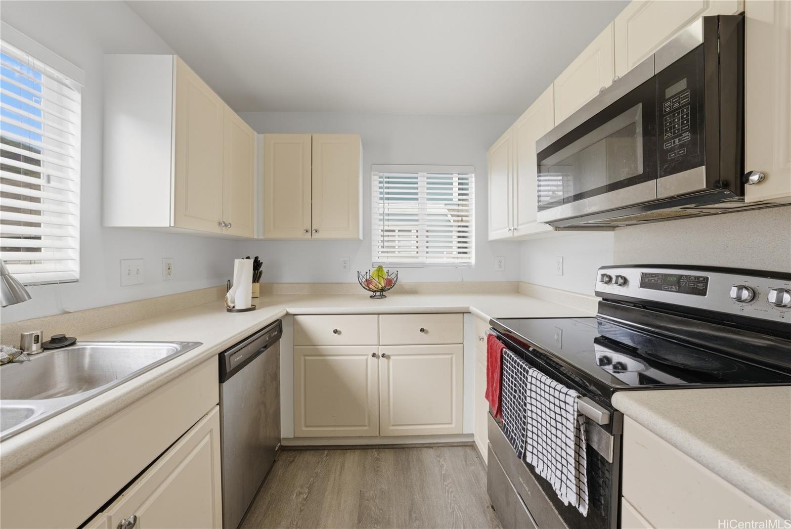 87-1950  Pakeke Street Maili, Leeward home - photo 8 of 19