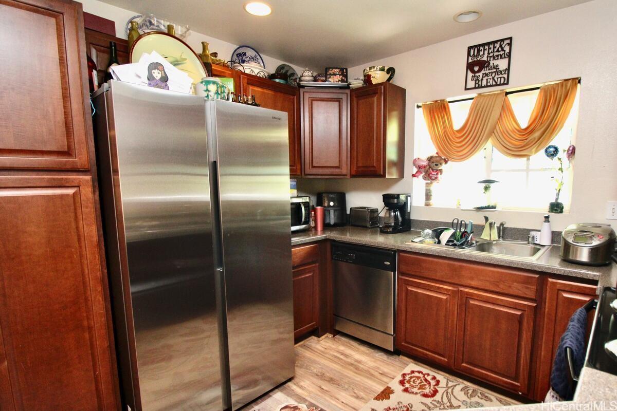 87-1976  Pakeke Street Maili, Leeward home - photo 11 of 25