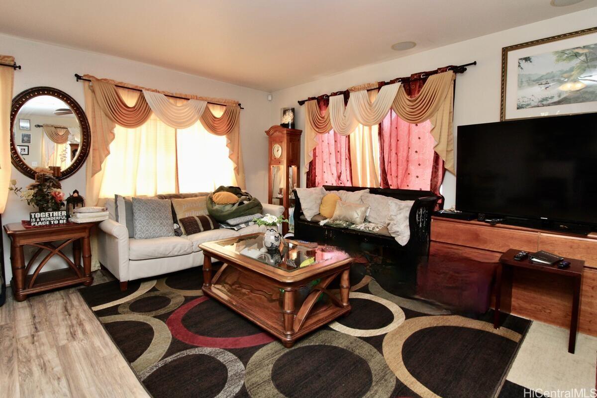 87-1976  Pakeke Street Maili, Leeward home - photo 7 of 25