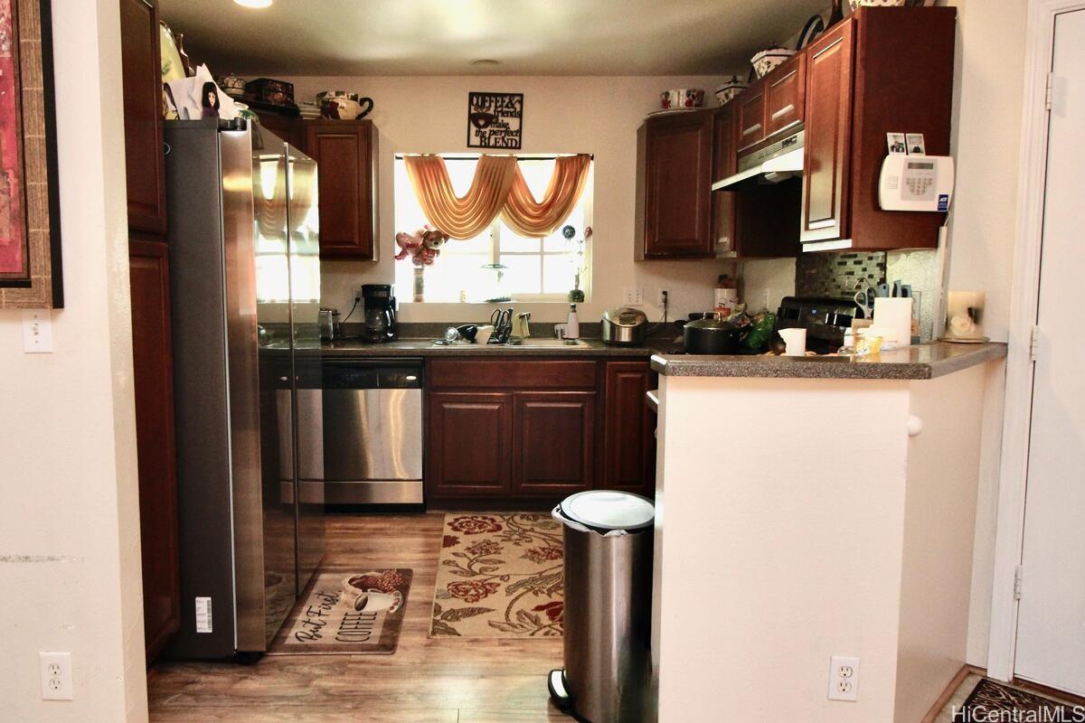 87-1976  Pakeke Street Maili, Leeward home - photo 10 of 25