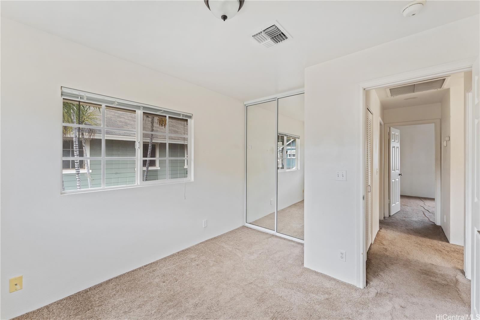 87-1976  Pakeke St Maili, Leeward home - photo 19 of 25