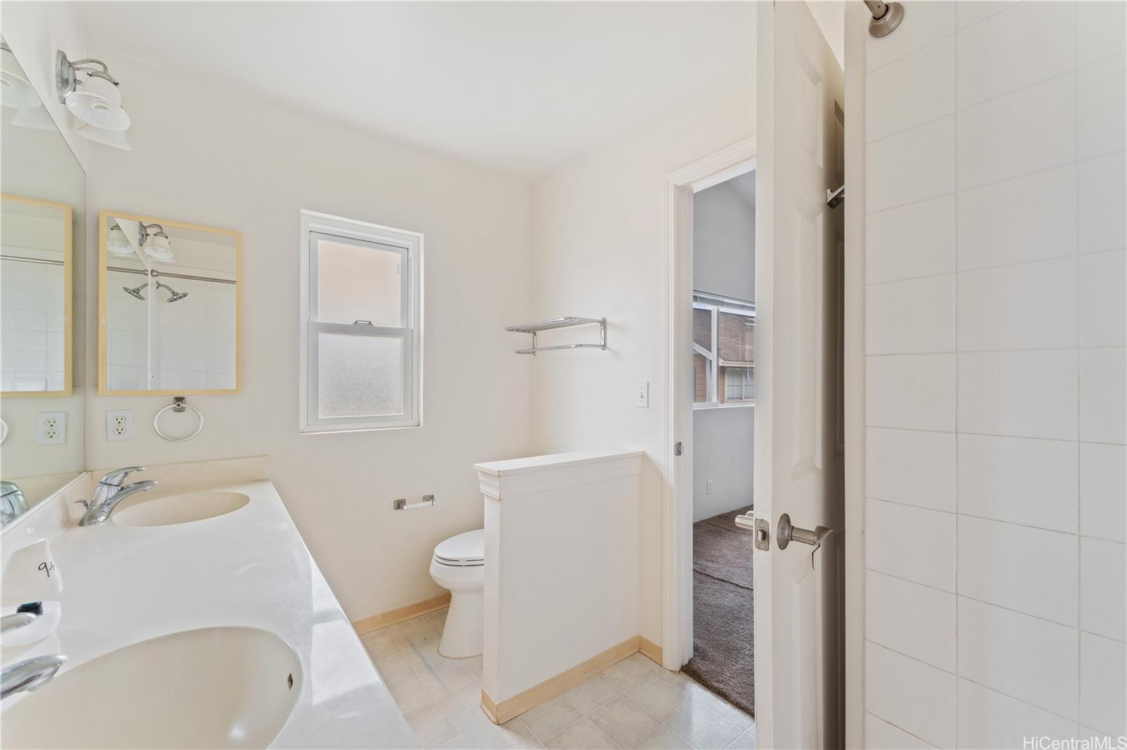 87-1976  Pakeke St Maili, Leeward home - photo 23 of 25