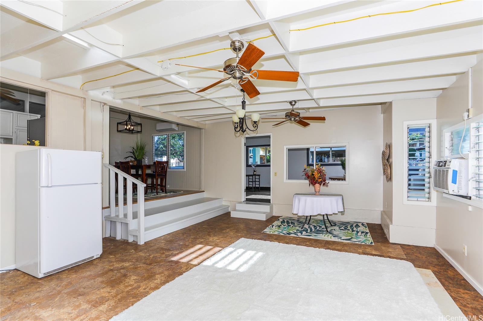 87-1977  Mohihi Street Maili, Leeward home - photo 6 of 25