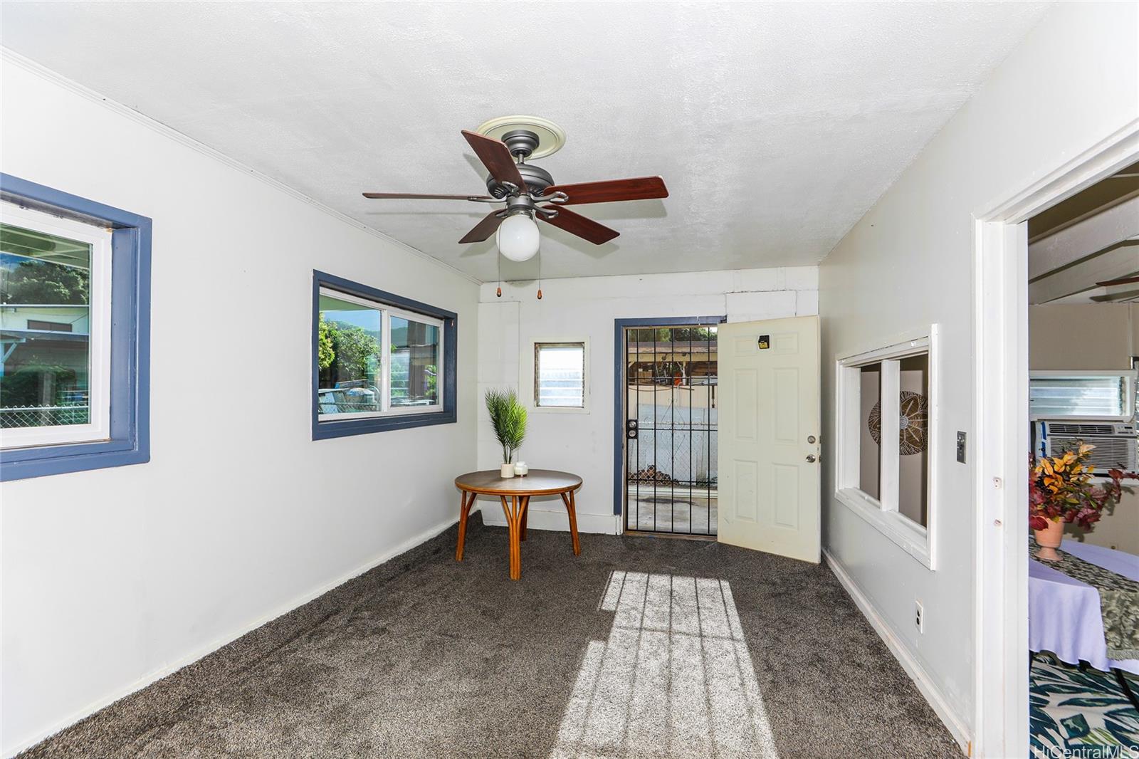 87-1977  Mohihi Street Maili, Leeward home - photo 9 of 25