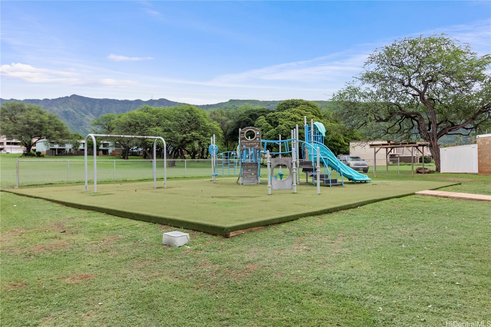 Puu Heleakala condo # 1, Waianae, Hawaii - photo 19 of 20