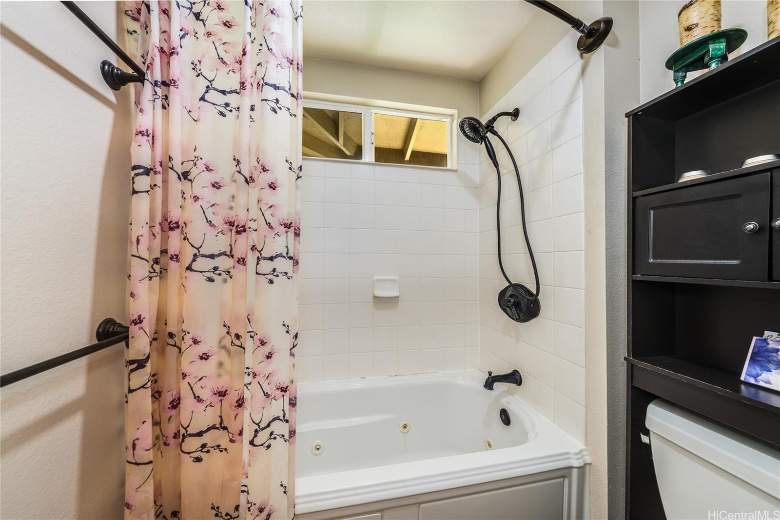 87-2053  Pakeke Street Maili, Leeward home - photo 18 of 22