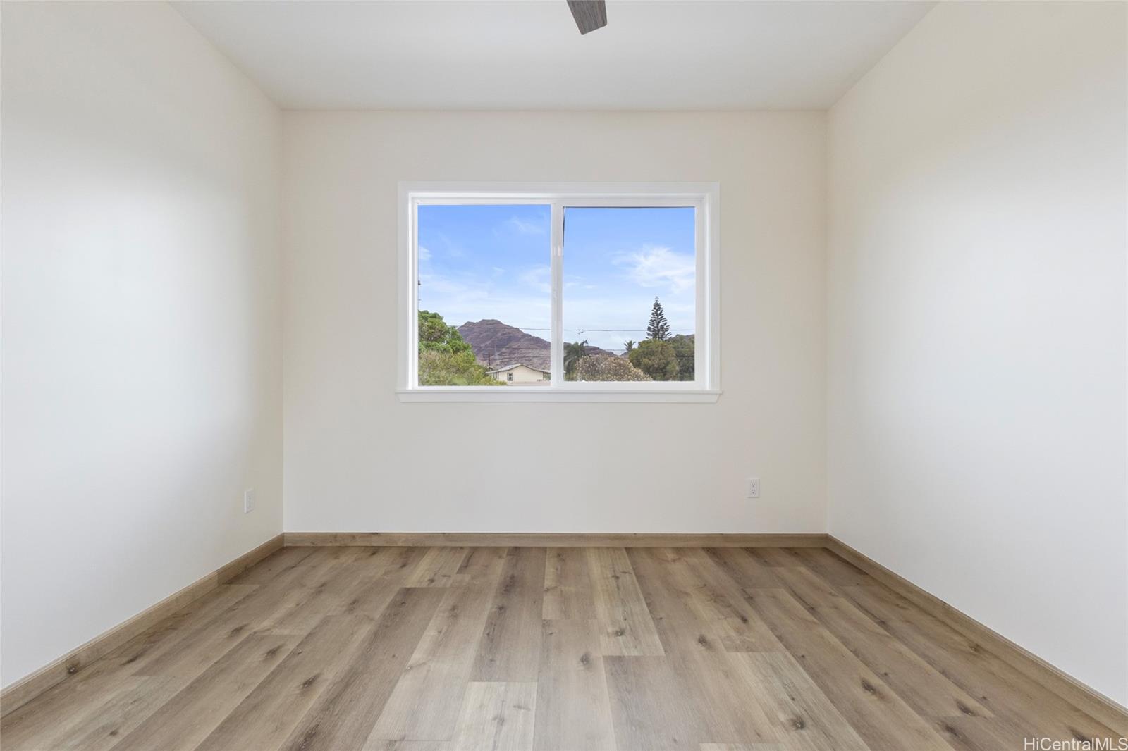 87-212  Mikana Street Maili, Leeward home - photo 11 of 23