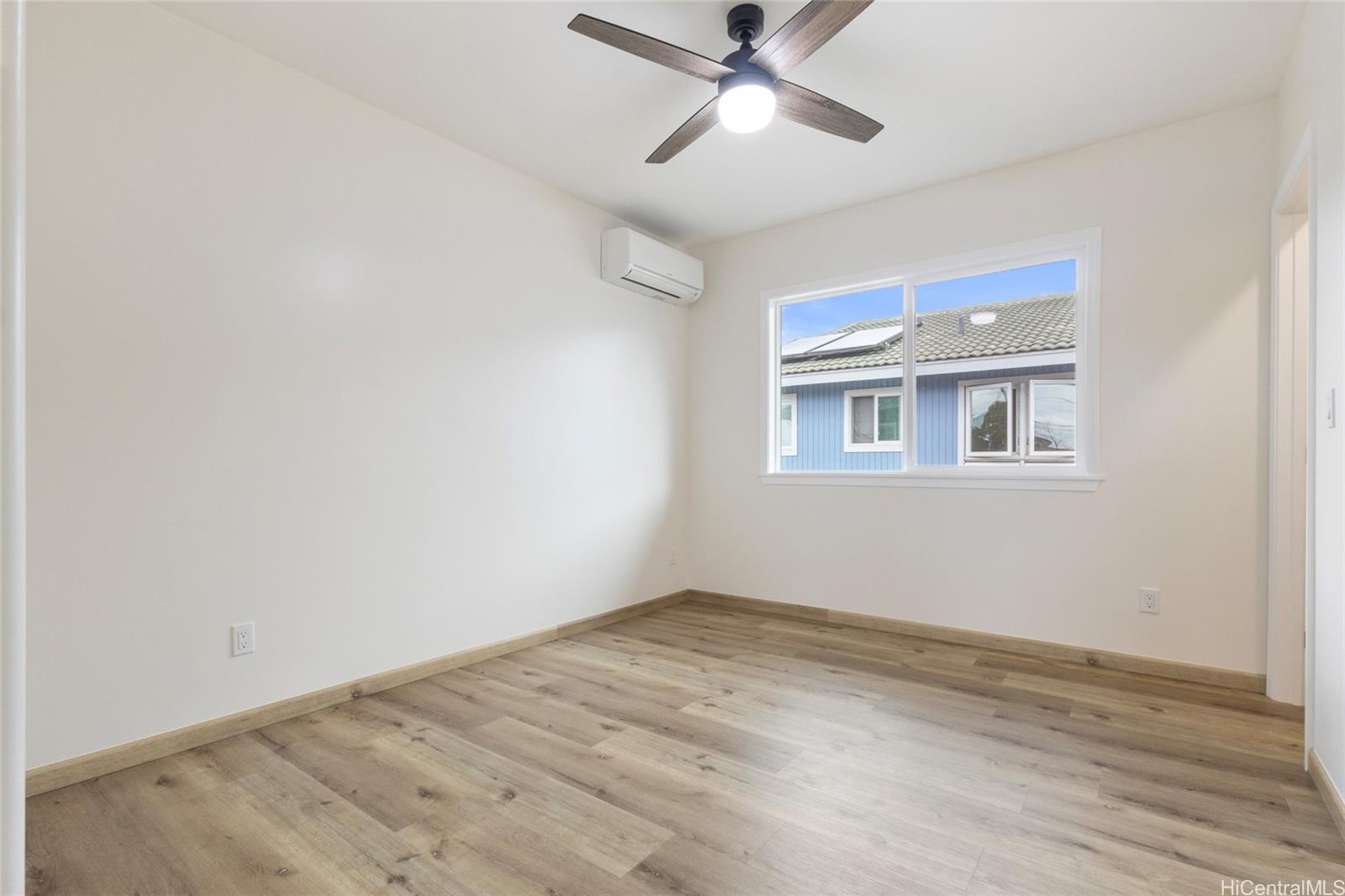 87-212  Mikana Street Maili, Leeward home - photo 7 of 23