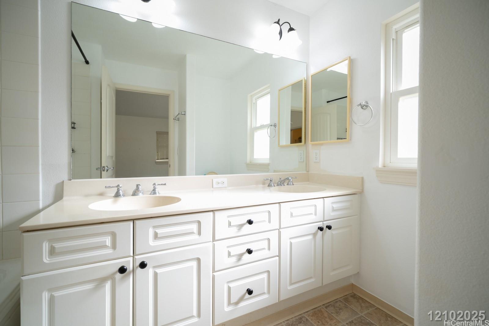 87-2127 Pakeke St Waianae - Rental - photo 19 of 24