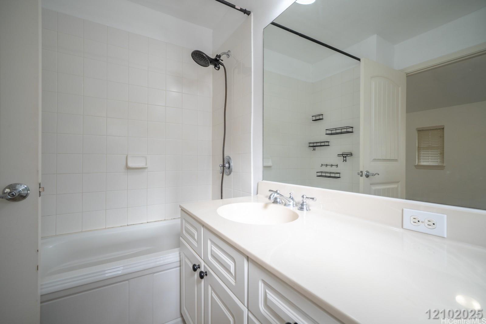 87-2127 Pakeke St Waianae - Rental - photo 20 of 24