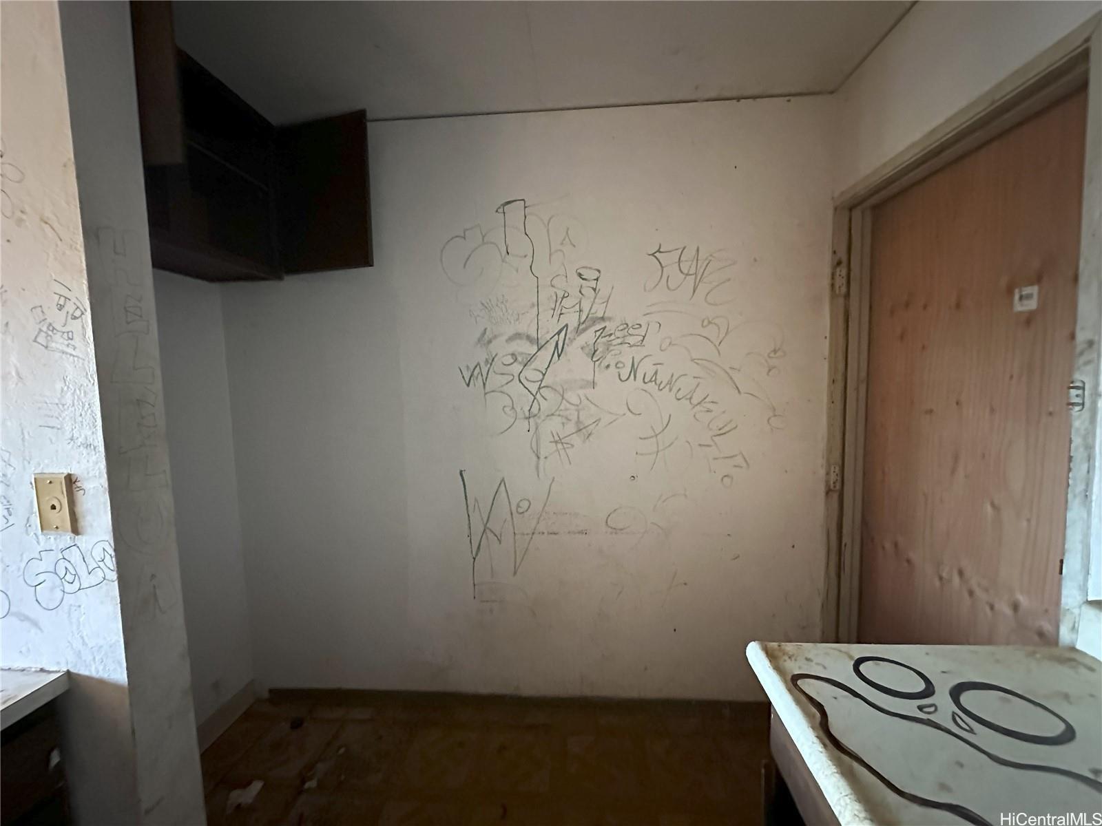 87-213 Helelua Pl townhouse # 1, Waianae, Hawaii - photo 4 of 11