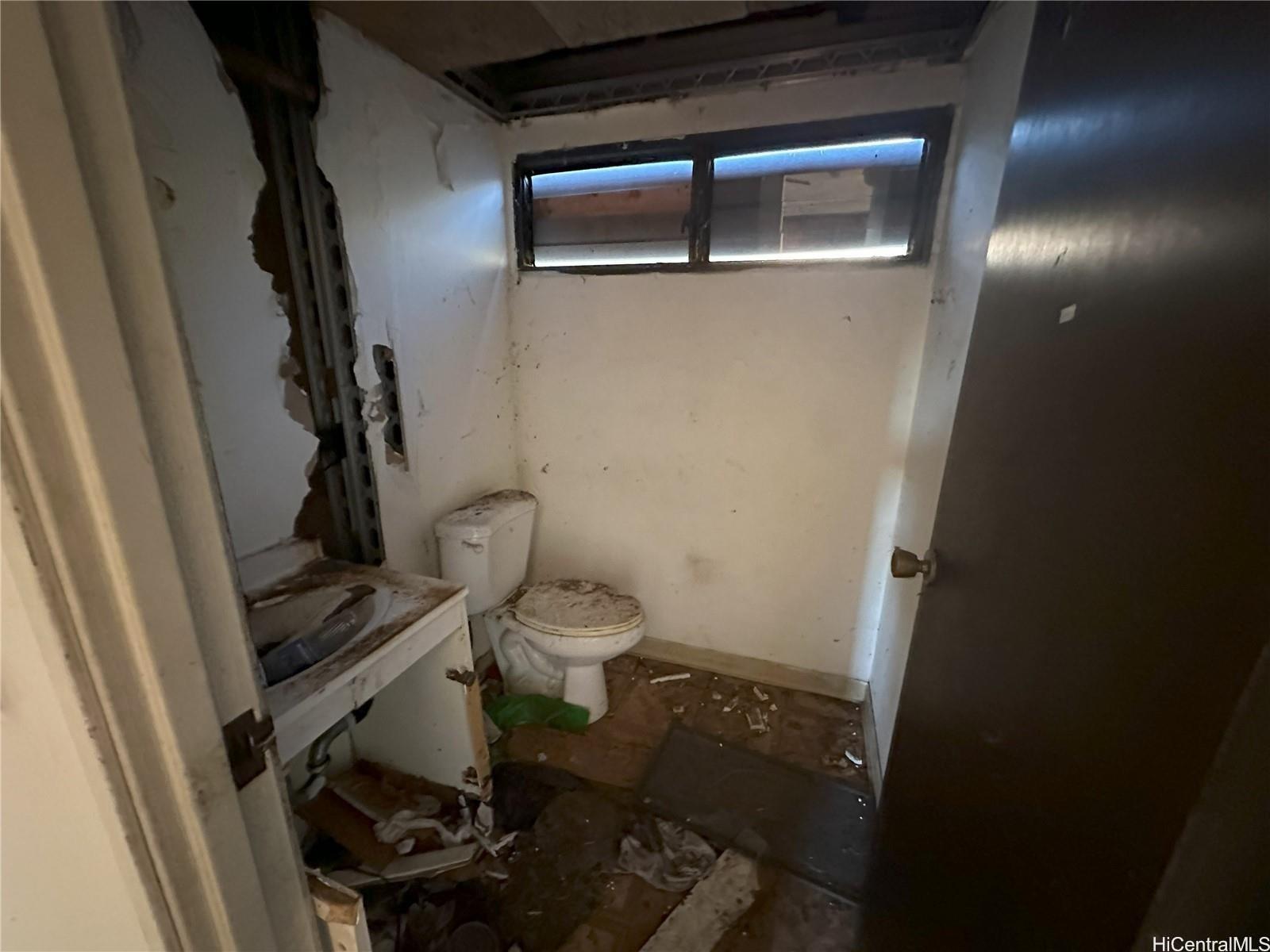 87-213 Helelua Pl townhouse # 1, Waianae, Hawaii - photo 6 of 11