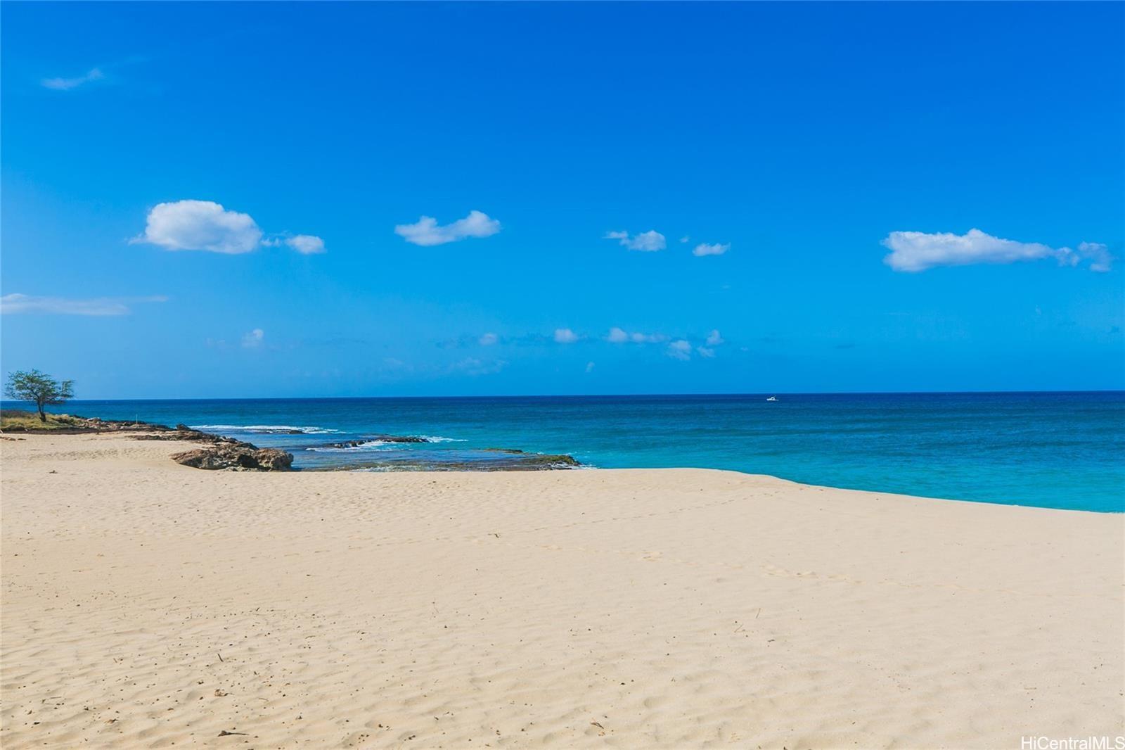 Puu Heleakala condo # 4, Waianae, Hawaii - photo 20 of 21