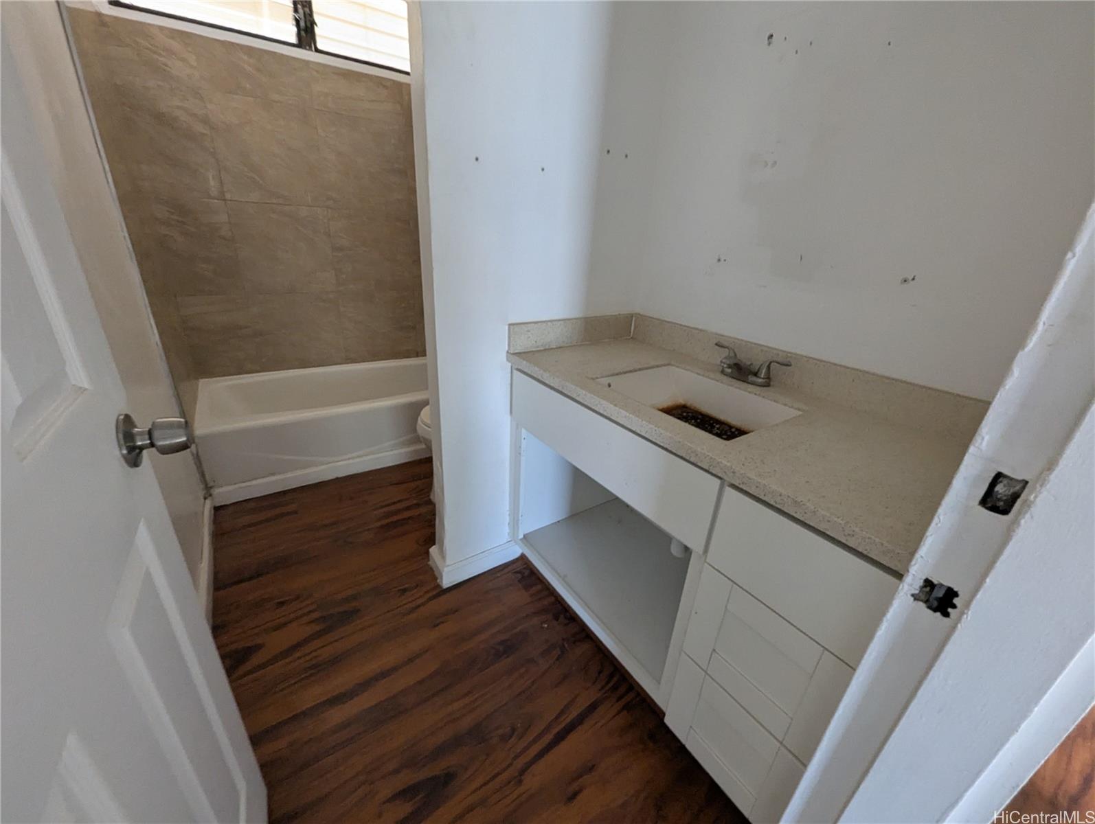 Puu Heleakala townhouse # 8, Waianae, Hawaii - photo 7 of 13