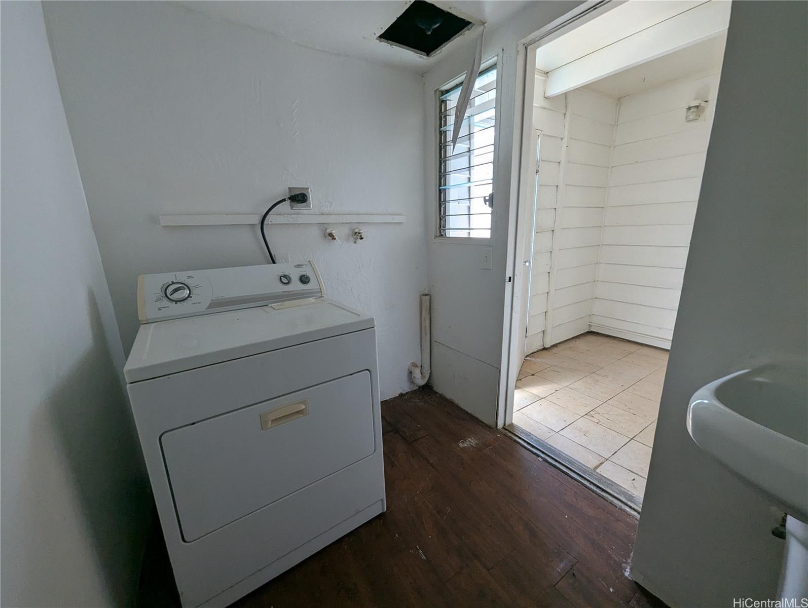 Puu Heleakala townhouse # 8, Waianae, Hawaii - photo 10 of 13