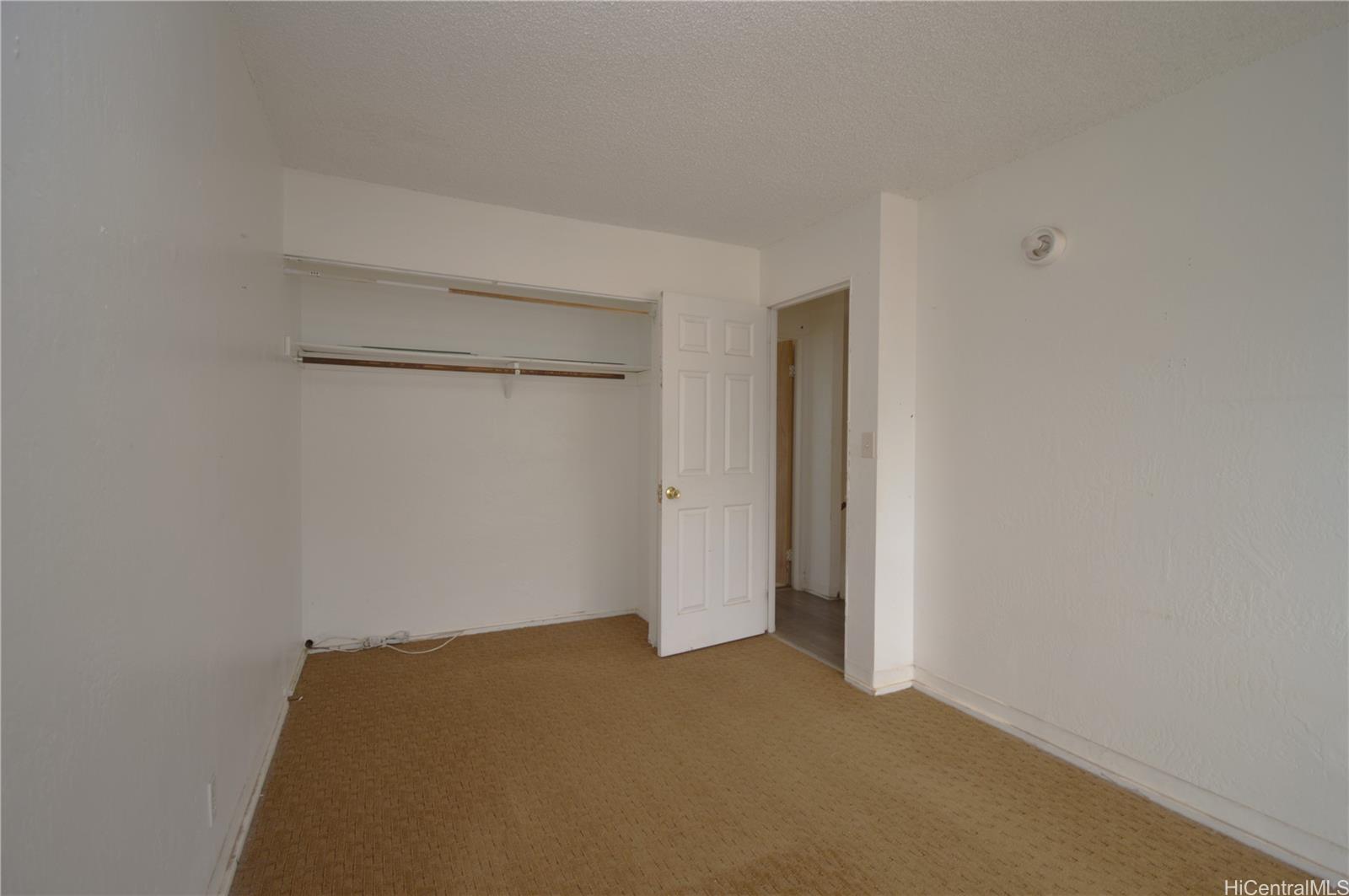 Puu Heleakala townhouse # 7, Waianae, Hawaii - photo 14 of 21