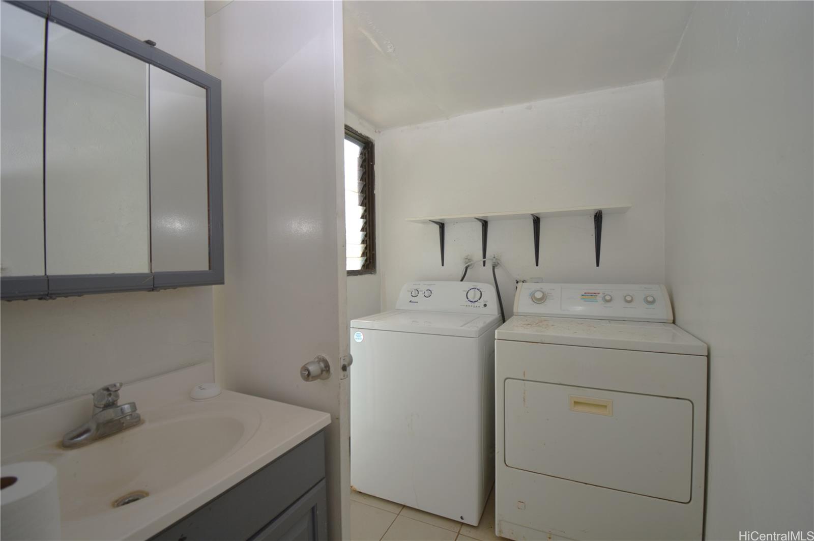 Puu Heleakala townhouse # 7, Waianae, Hawaii - photo 15 of 21