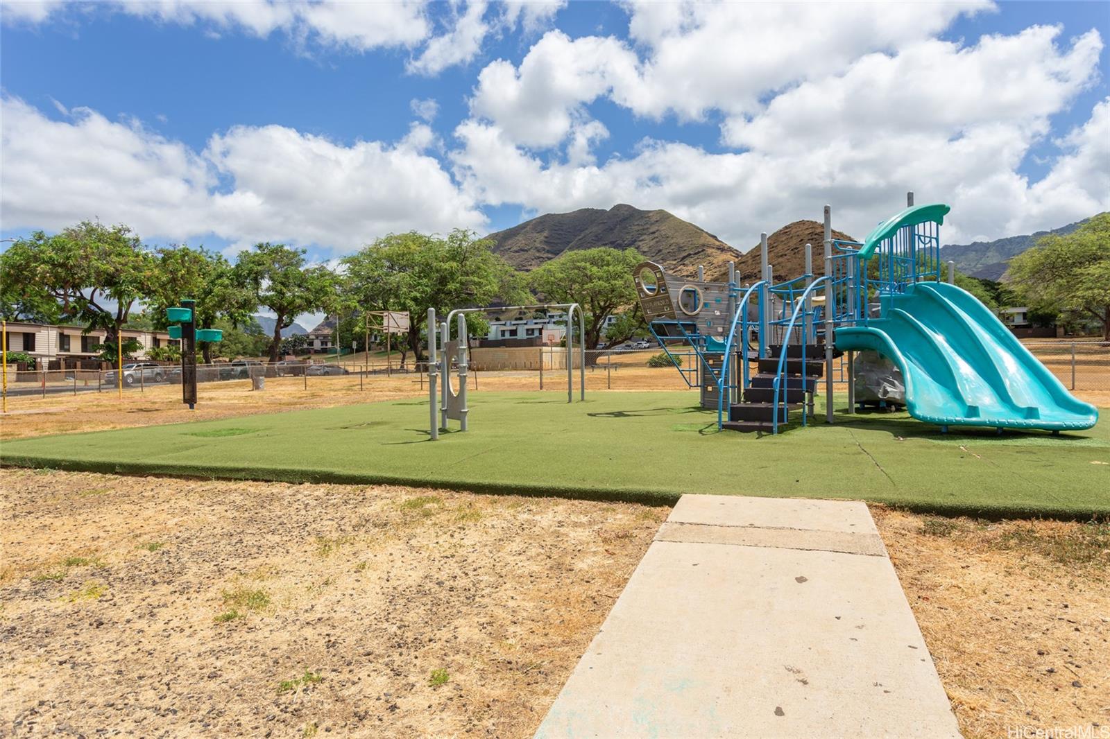 87-2142 Helelua Place townhouse # 6, Waianae, Hawaii - photo 18 of 19