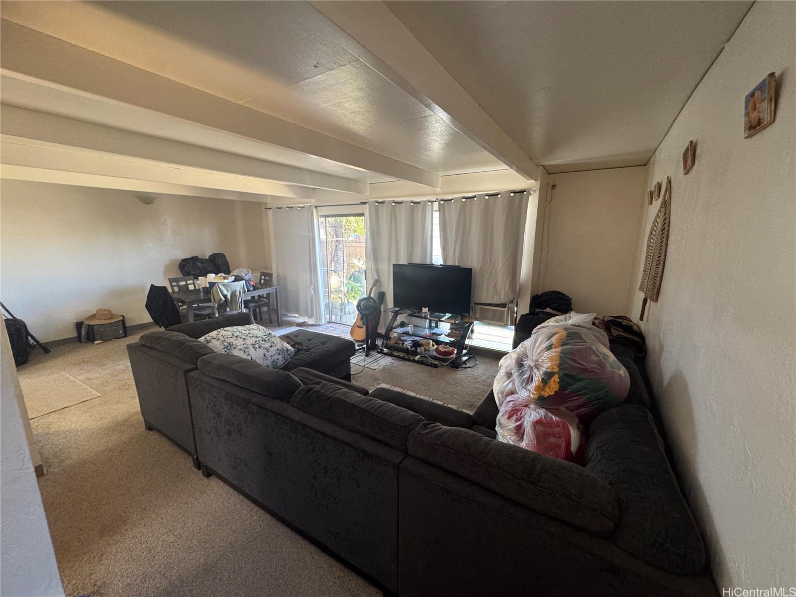 Puu Haleakala Association townhouse # 4, Waianae, Hawaii - photo 5 of 13