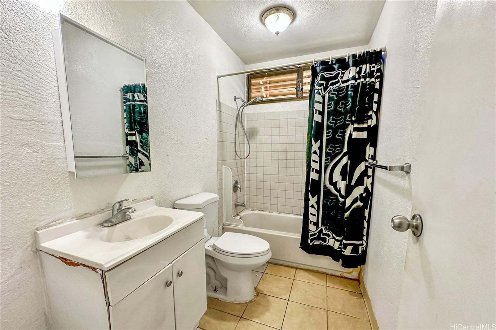 Puu Heleakala condo # 1, Waianae, Hawaii - photo 14 of 15