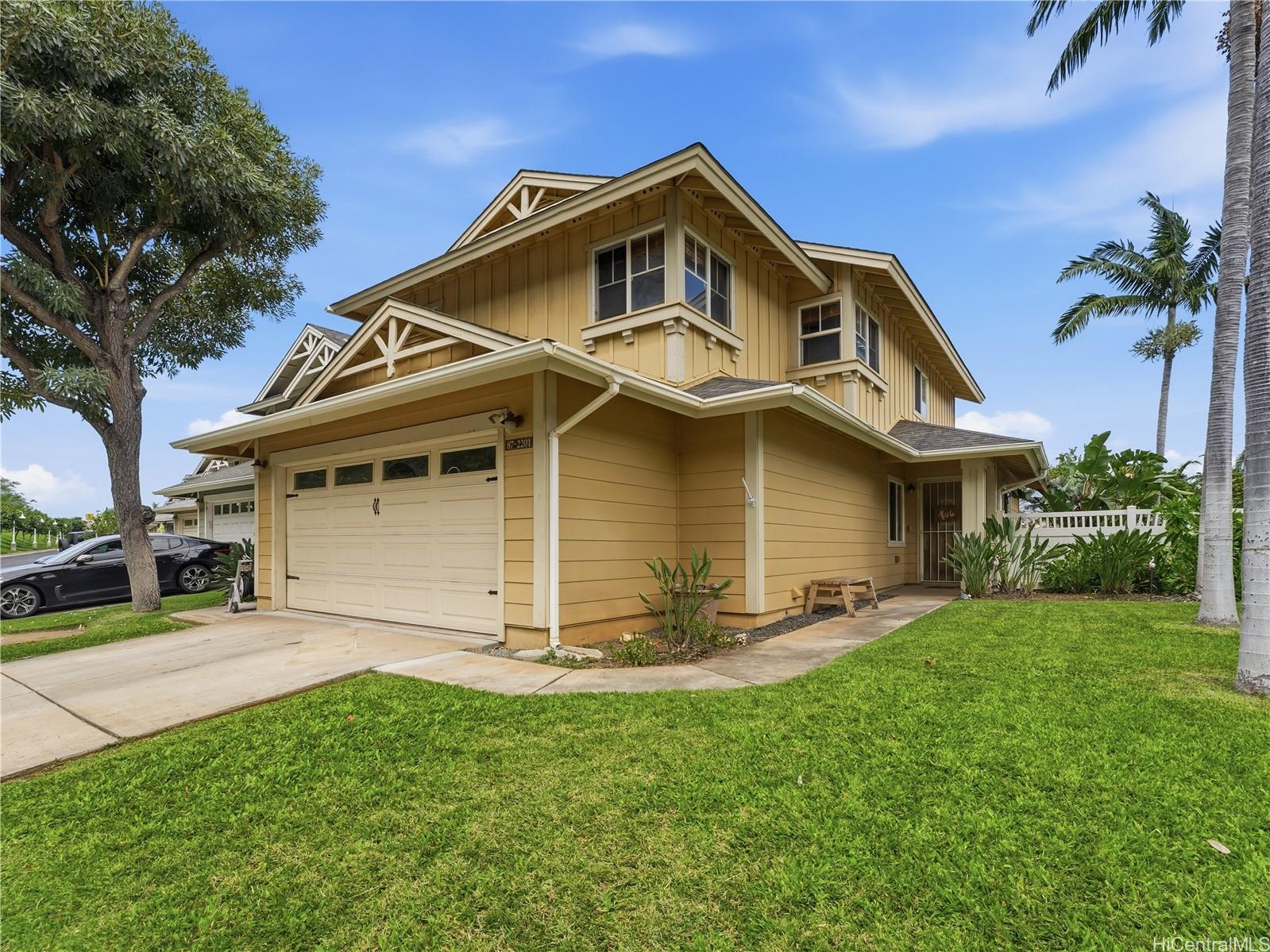 87-2201  Pakeke Street Maili, Leeward home - photo 3 of 23