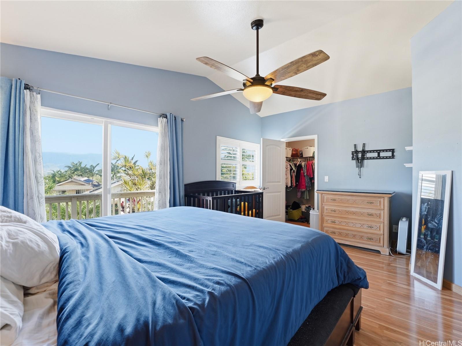 87-2201  Pakeke Street Maili, Leeward home - photo 6 of 23