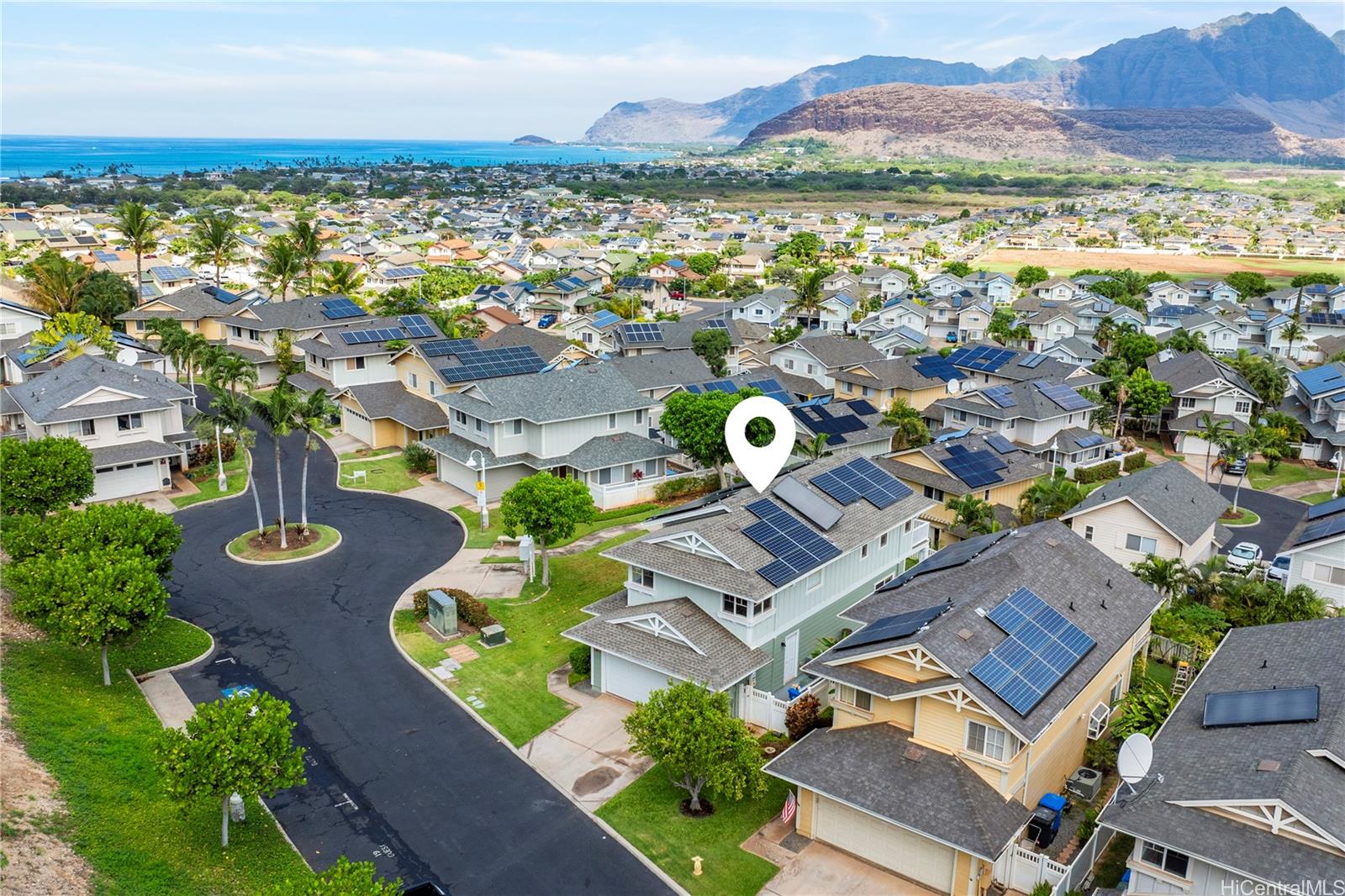 87-2229  Pakeke Street Maili, Leeward home - photo 2 of 25