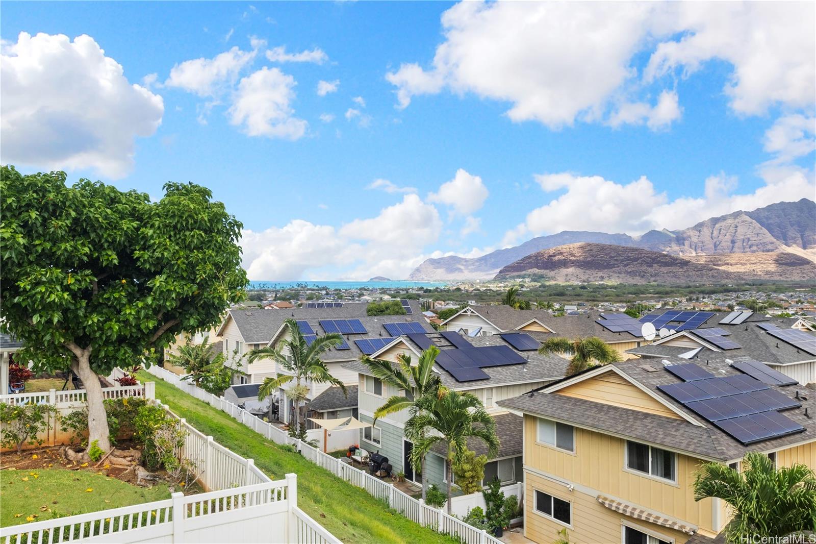 87-2229  Pakeke Street Maili, Leeward home - photo 3 of 25