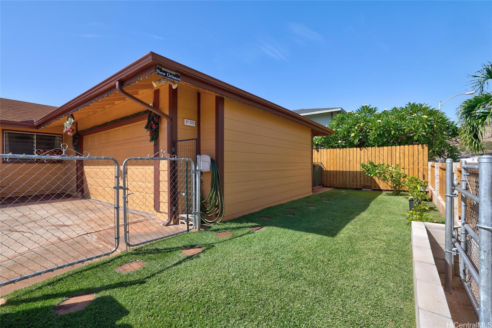 87-223  Waiolu Street Maili, Leeward home - photo 18 of 25