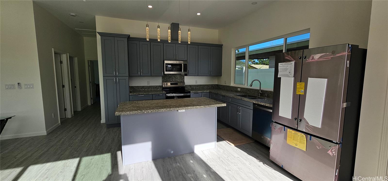 87-248  Mikana St Maili, Leeward home - photo 12 of 18