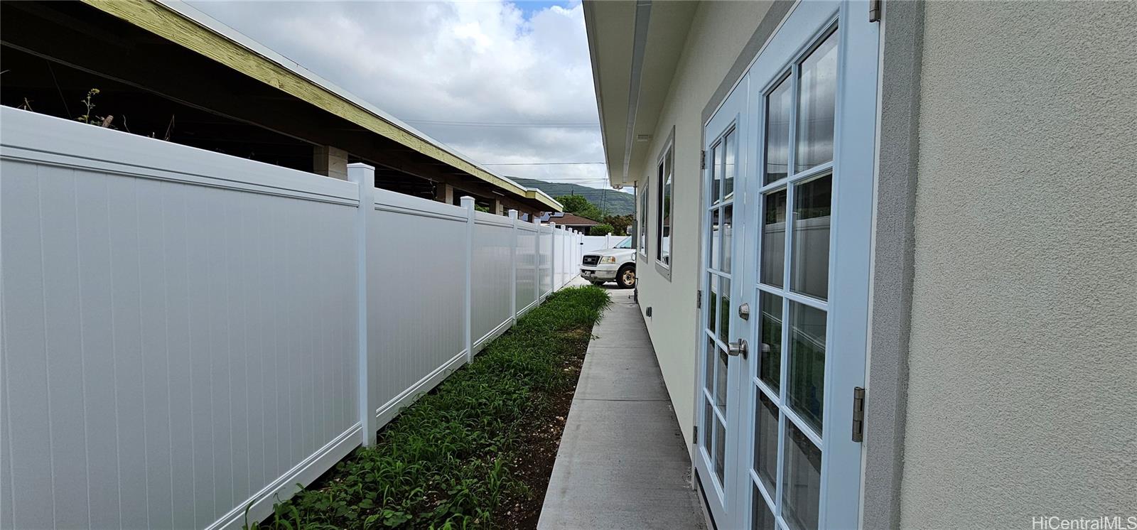 87-248  Mikana St Maili, Leeward home - photo 7 of 18