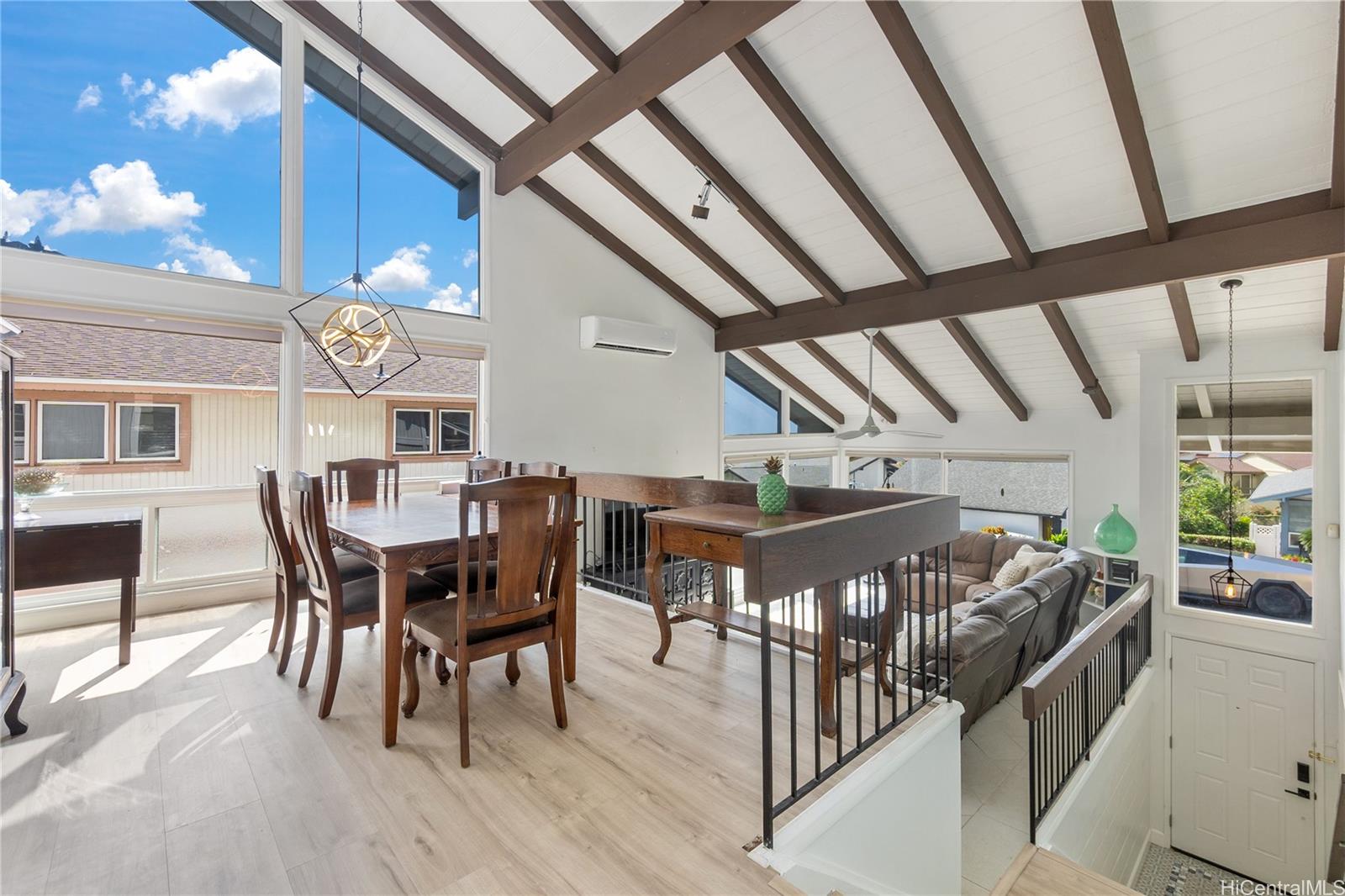 873  Hahaione Street Hahaione-upper, Hawaii Kai home - photo 5 of 25