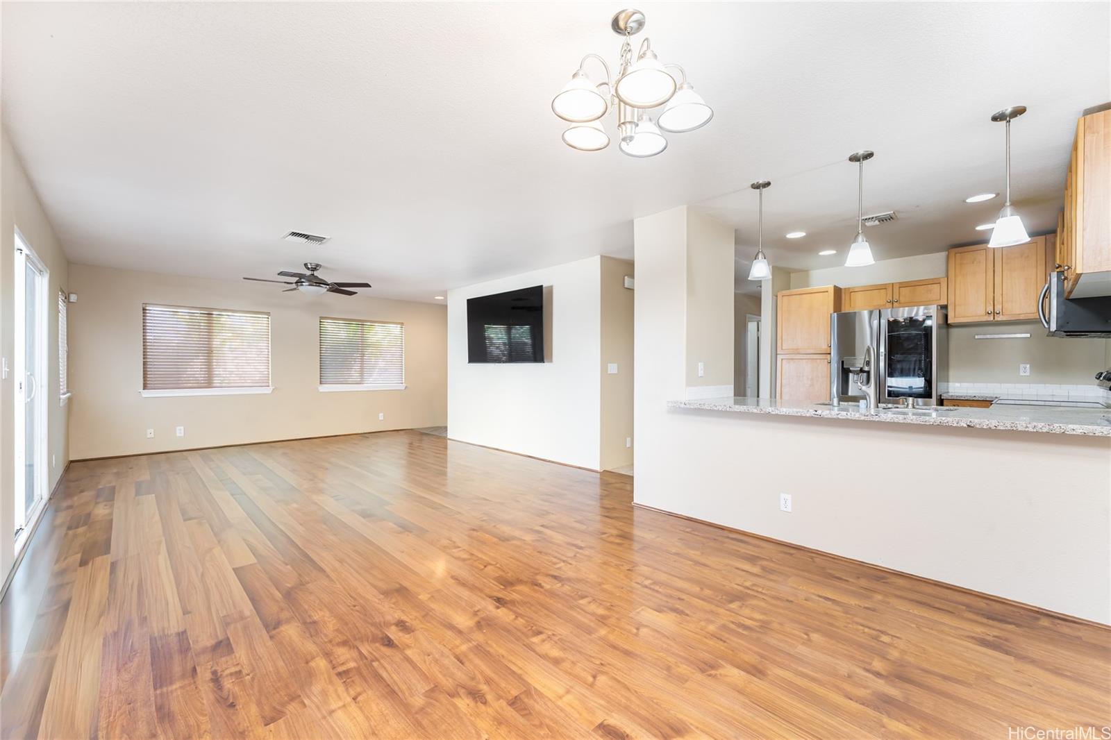 87-311  Owelo Place Maili Sea-nohokai, Leeward home - photo 5 of 24