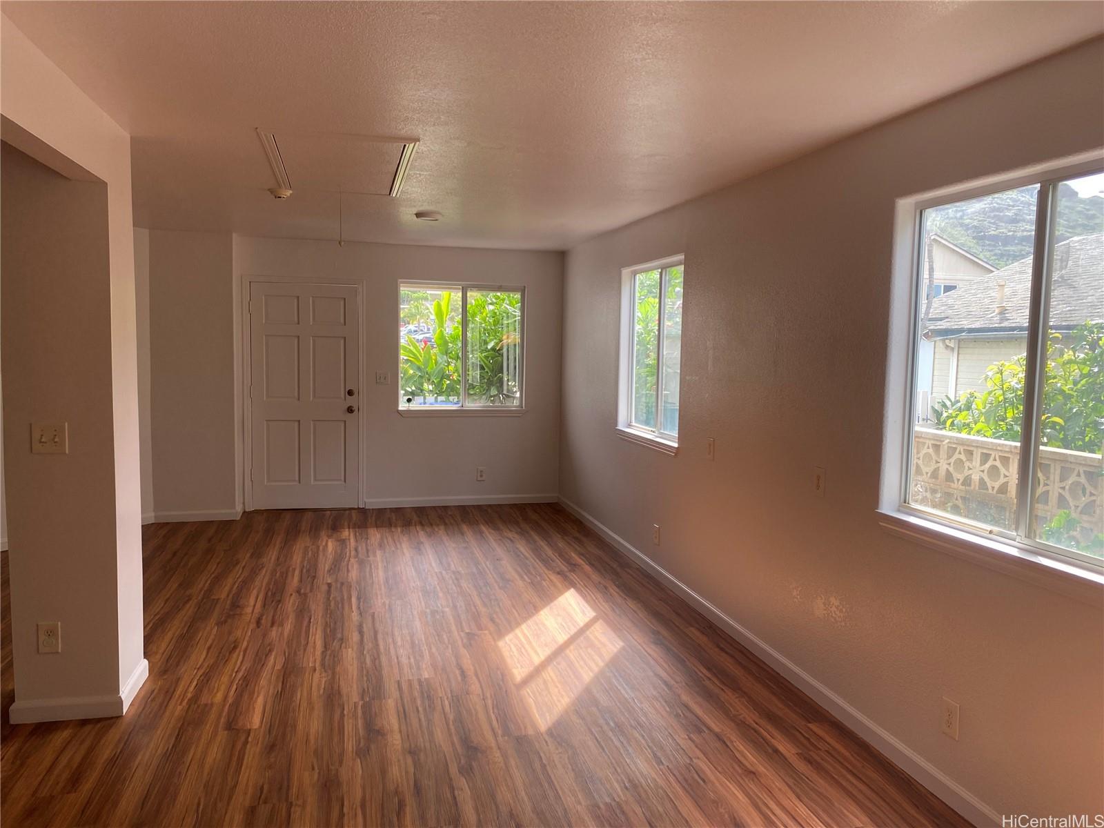 87-344  Kulahanai Street Maili, Leeward home - photo 9 of 17