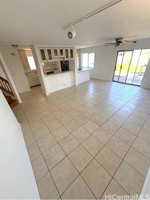 87-346  Kulawae Street Maili, Leeward home - photo 3 of 16