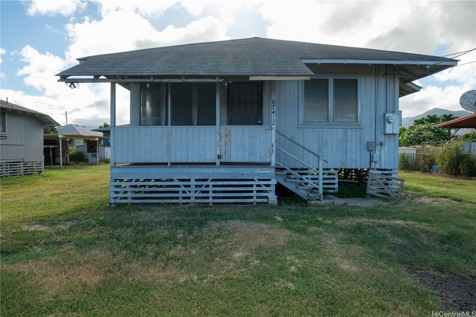 87-412  Kulaaupuni Street Maili, Leeward home - photo 3 of 16