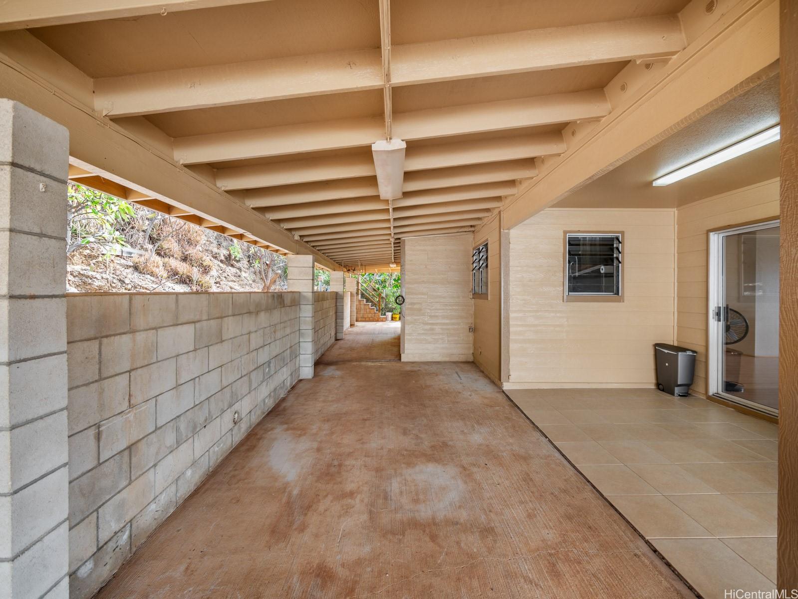 87-415  Waiolu Place Maili, Leeward home - photo 18 of 20