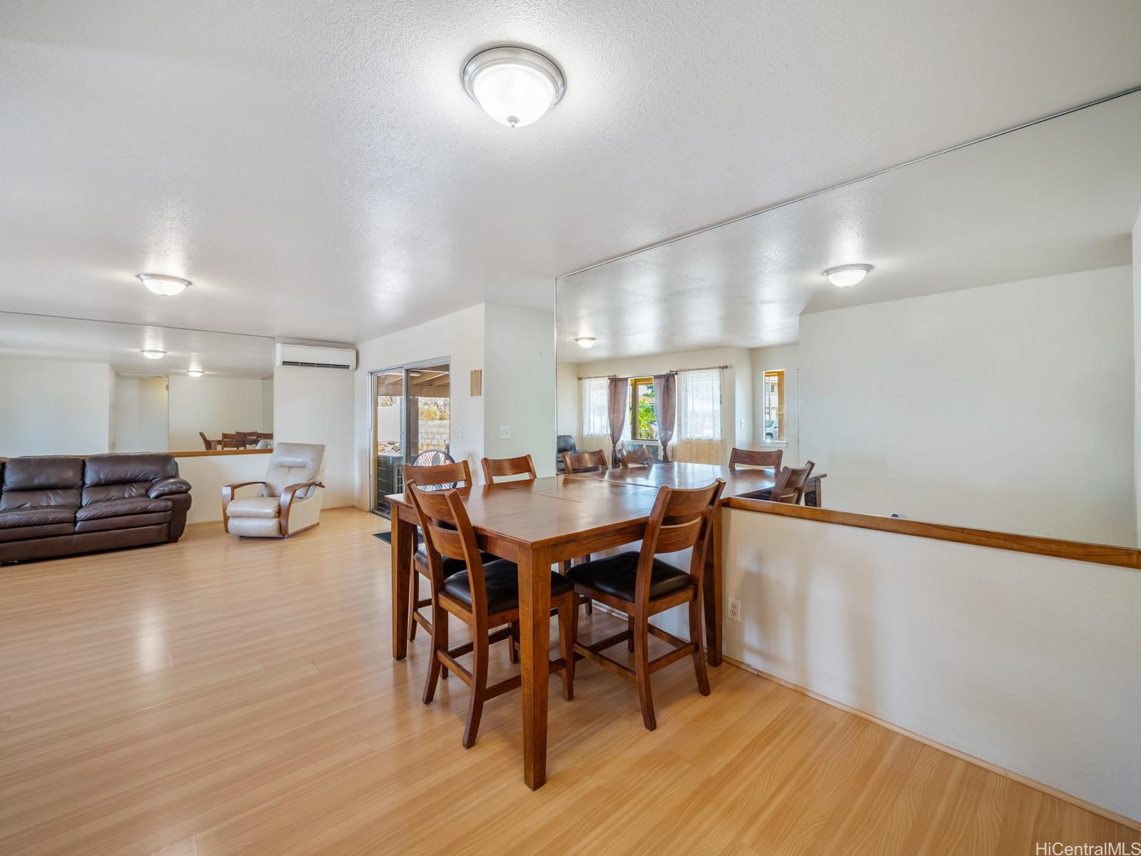 87-415  Waiolu Place Maili, Leeward home - photo 8 of 20