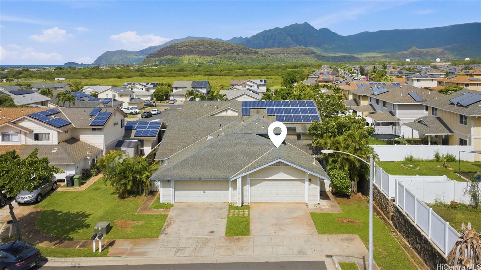 87-446  Kulahanai Street Maili, Leeward home - photo 13 of 14