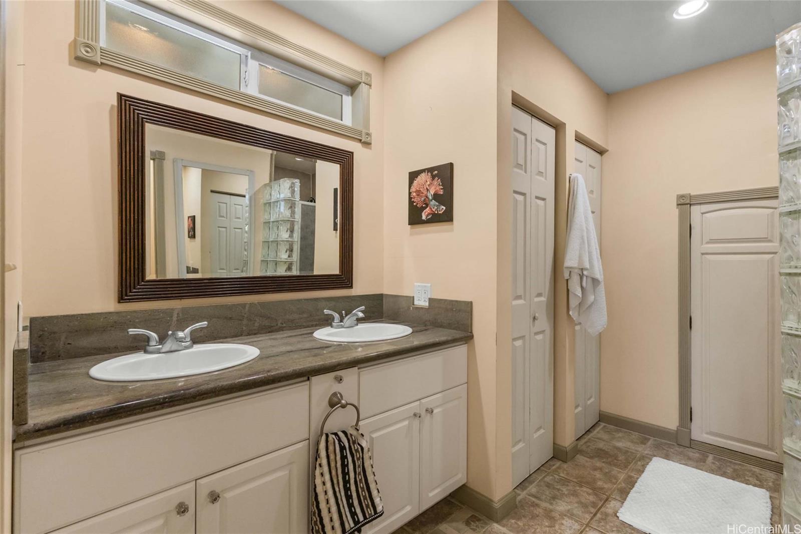 87-446  Kulahanai Street Maili, Leeward home - photo 10 of 14