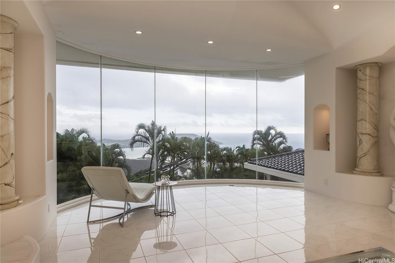 875  Ikena Circle Hawaii Loa Ridge, Diamond Head home - photo 2 of 22