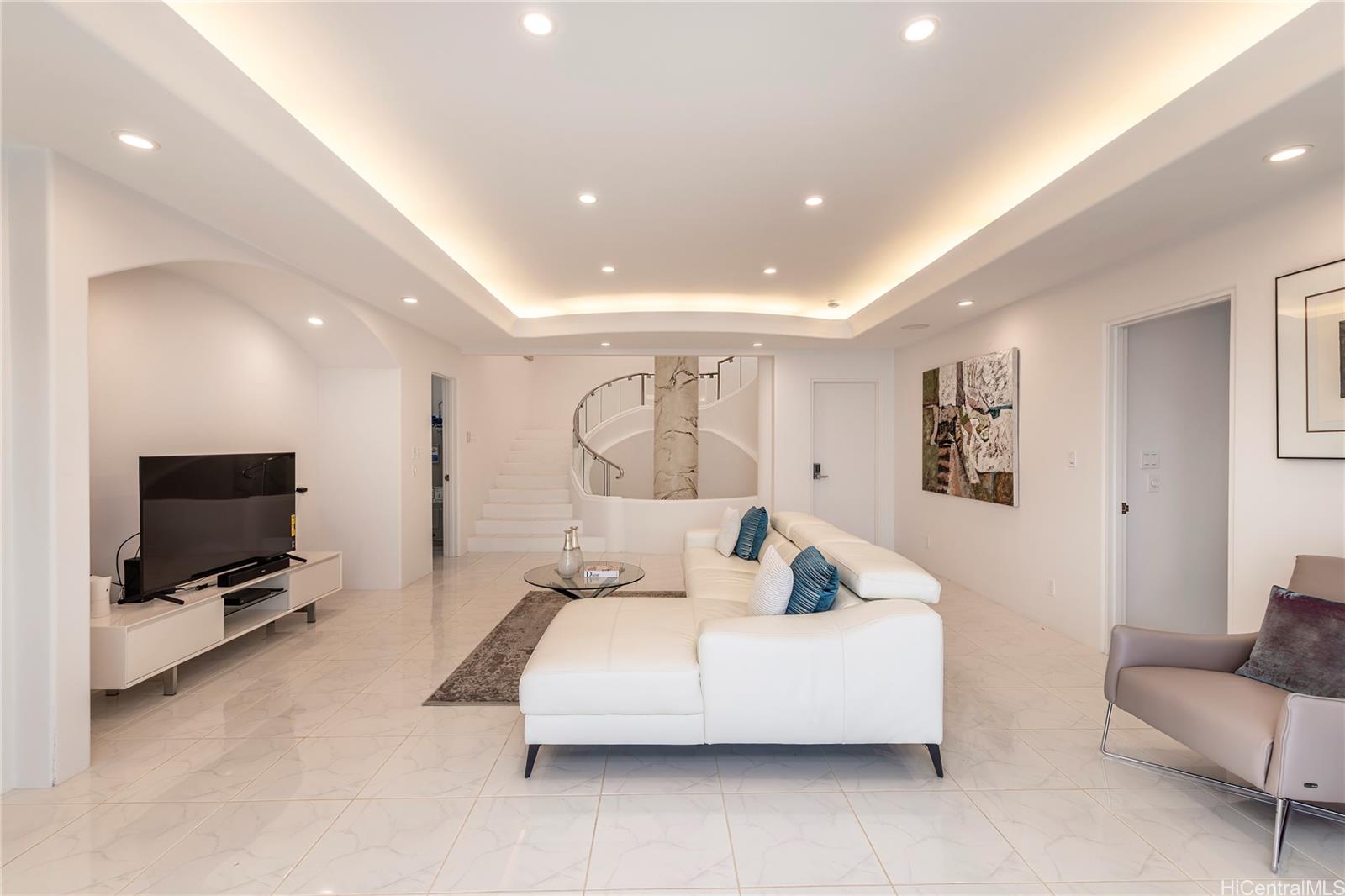 875  Ikena Circle Hawaii Loa Ridge, Diamond Head home - photo 13 of 22