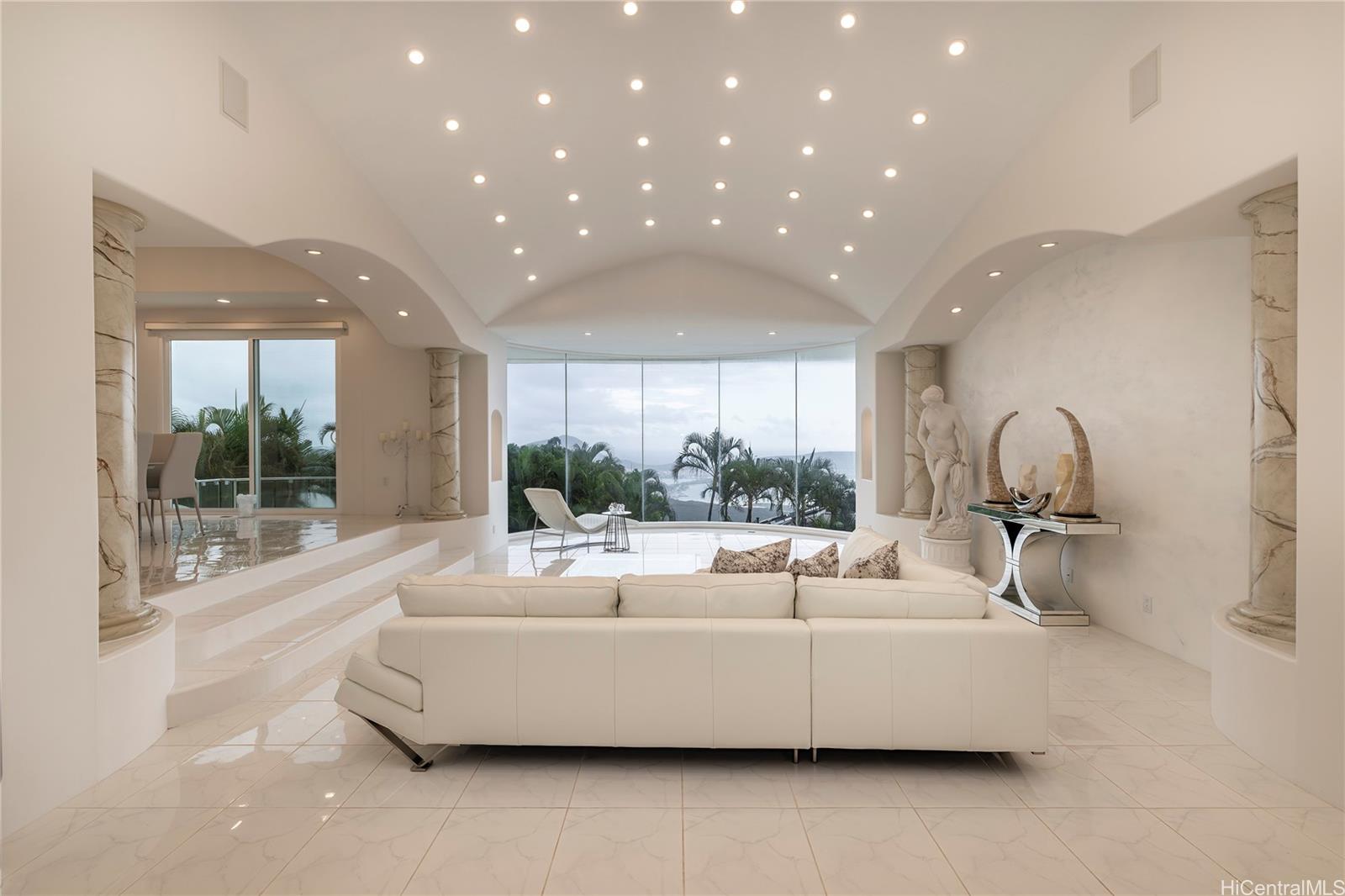 875  Ikena Circle Hawaii Loa Ridge, Diamond Head home - photo 3 of 22