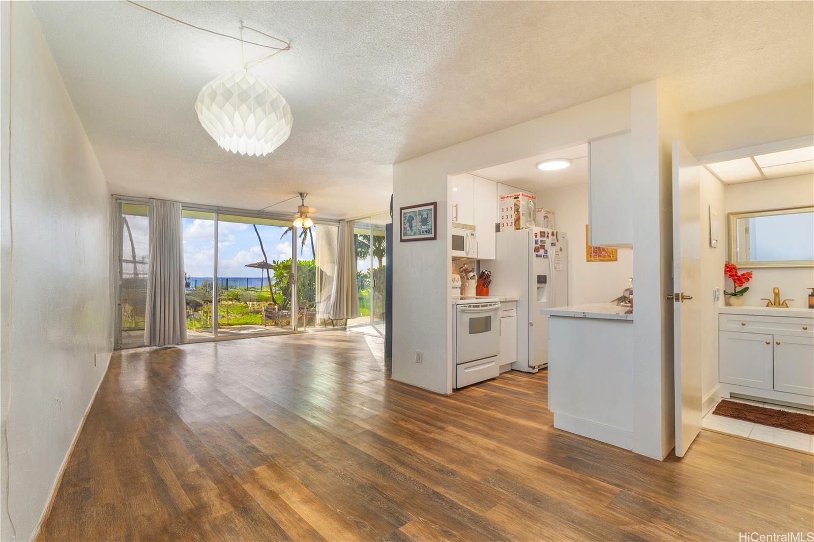 Maili Cove condo # 109, Waianae, Hawaii - photo 3 of 25