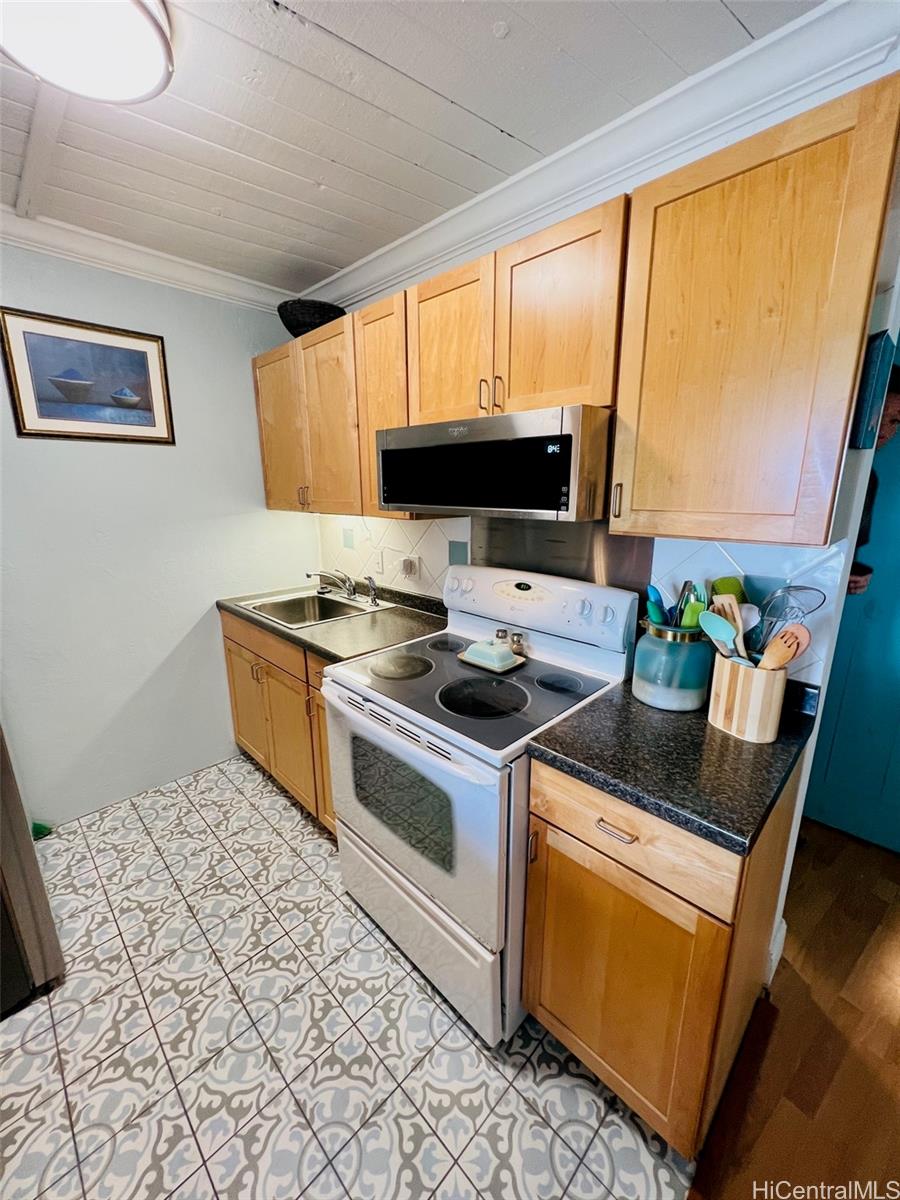 Maili Cove condo # 317, Waianae, Hawaii - photo 11 of 25