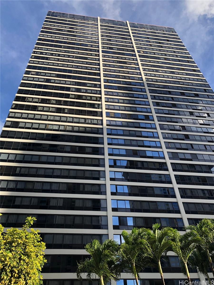 Royal Capitol Plaza condo # 1406, Honolulu, Hawaii - photo 19 of 20
