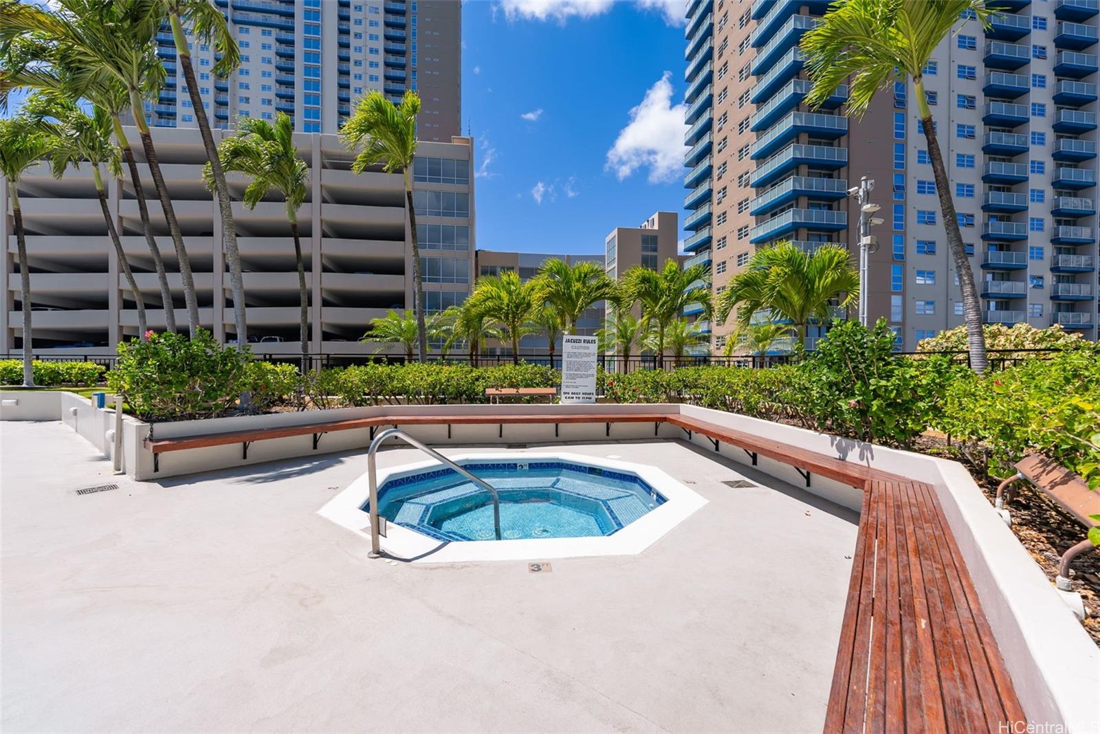 Royal Capitol Plaza condo # 1409, Honolulu, Hawaii - photo 19 of 23